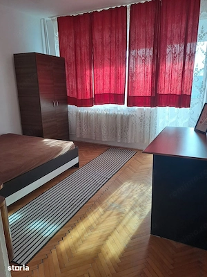 Apartament 3 camere DECOMANDAT de închiriat în zona Stadion  -ideal pentru studenți - imagine 2