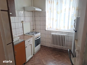 Apartament 3 camere DECOMANDAT de închiriat în zona Stadion  -ideal pentru studenți - imagine 4