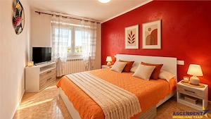 3 camere decomandat, spatios, 65 mp, gata de locuit, zona Garii, Fagaras - imagine 3