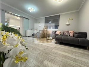Casa in stil mediteranean, ultrafinisată 5 camere, 3 bai + curte.