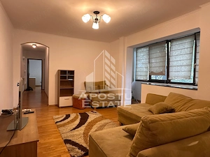 Apartament de inchiriat 3 camere, centrala proprie, etaj 1, zona Dacia - imagine 2
