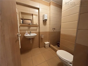 Spatiu Comercial Avantgarden, 24 parcari si curte 900mp, in Brasov COMISION 0% - imagine 17