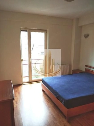 Apart 3 camere , bloc nou , utilat , mobilat, parcare privata - imagine 3