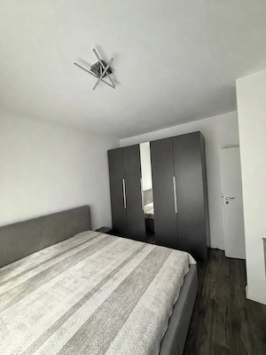Apartament 2 camere cu gra dina  proprie, parcare, complet mobilat s i utilat - imagine 5
