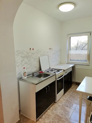 Închiriez apartament - imagine 6