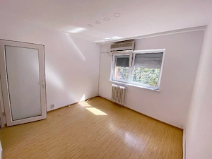 Vând apartament doua camere - imagine 2