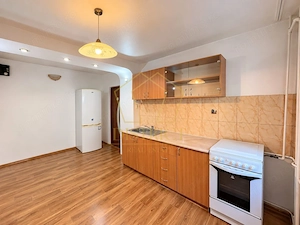 Apartament spatios cu 2 camere | Soarelui | Parc Sudului - imagine 3