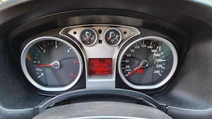 Ford Focus Trend 1.6 TDCI - imagine 6