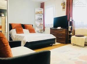 Casa Cu Etaj 4 Camere | Prima Inchiriere | Strada Lunga - Bisericii Romane