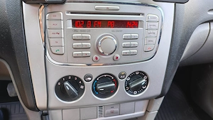 Ford Focus Trend 1.6 TDCI - imagine 7
