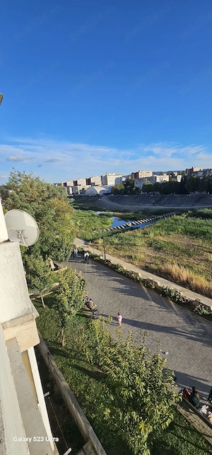 Apartament 2 camere, decomandat, str. G-ral Magheru,ultracentral, et.3 7, 57 mp - imagine 7