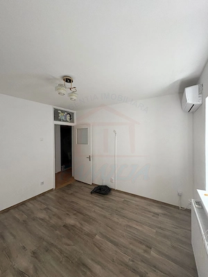 DE ÎNCHIRIAT – 2 CAMERE DECOMANDATE ÎN IC FRIMU - imagine 4