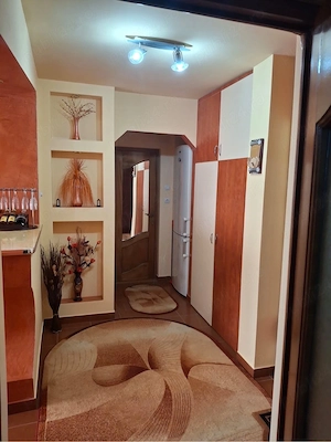Apartament - imagine 4