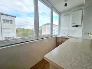 Apartament 3 camere, 57mp, etaj intermediar - imagine 7