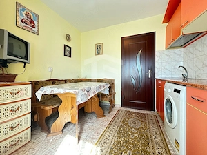 Ap. 3 camere decomandat Năvodari Str. Delfinului + loc parcare - imagine 2