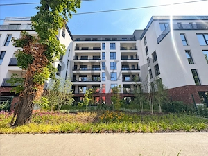 Apartament nou decomandat 3 camere, 2 bai, Paltim/Centru - imagine 3