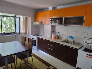 Apartament 2 camere, I.C. Frimu, 400 Euro/luna - imagine 6