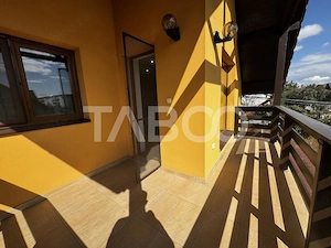 Casa de vanzare cu 5 camere 3 bai curte privata Turnisor Sibiu - imagine 9