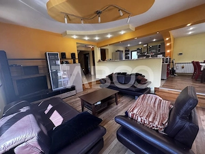 Casa de vanzare cu 5 camere 3 bai curte privata Turnisor Sibiu - imagine 19