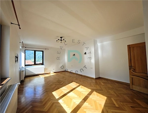  #206;nchiriez 3 camere, Centrul Istoric, Bra #537;ov - imagine 11