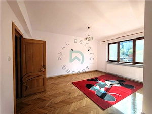  #206;nchiriez 3 camere, Centrul Istoric, Bra #537;ov - imagine 17