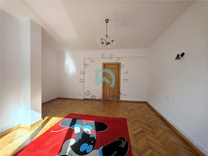  #206;nchiriez 3 camere, Centrul Istoric, Bra #537;ov - imagine 6