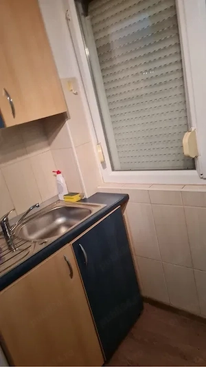 Torontalului,et 7 10,ap 2 camere decomandat, transformat în 2 camere + living și bucătarie,85.000 e - imagine 3