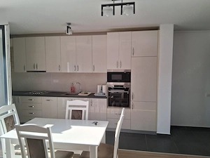 Apartament modern 2 camere, parcare subtera, City of Mara - imagine 2