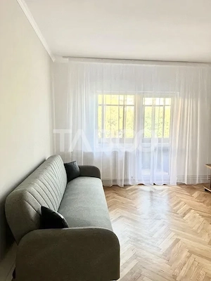 Apartament cu 3 camere in Grigorescu cu 2 balcoane etaj 1 langa Piata - imagine 2