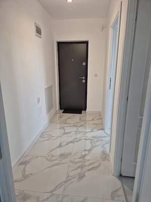 Persoana Fizica Inchiriez apartament cu o camera - imagine 4