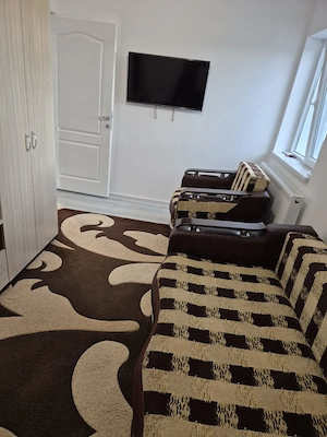 Persoana Fizica Inchiriez apartament cu o camera - imagine 6