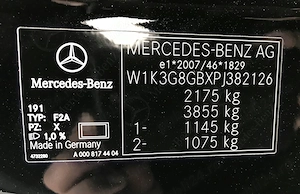Mercedes-Benz A 250 e 8G-DCT Style - imagine 8