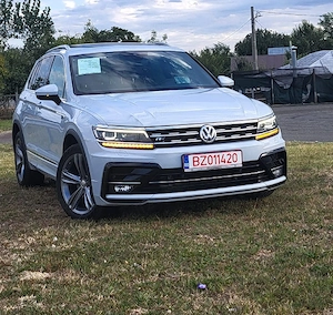 vw Tiguan Rline 2019 DSG  2.0  190 cp Euro 6d pachet inter exter - imagine 5
