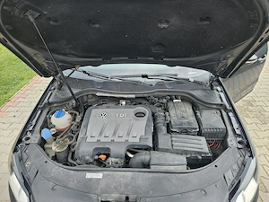 Vand VW Passat B7 - imagine 6
