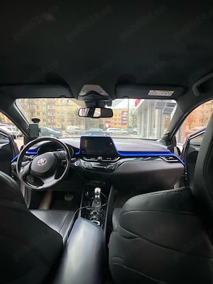 Vand Toyota C-HR 2018 - imagine 9