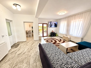 Casa individuala cu 3 dormitoare, 189mp, 2 balcoane, 448 mp teren, zona Micesti - imagine 2