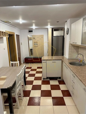 Apartament cu 3 camere, decomandat, etaj 1- Calea Girocului - imagine 7