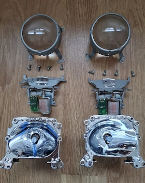 Lupe far Xenon din fabrica S/D, Ceas bord, Racord ulei servo, Debitmetru - Audi A4 b7 2.0 TDI 2008 - imagine 3