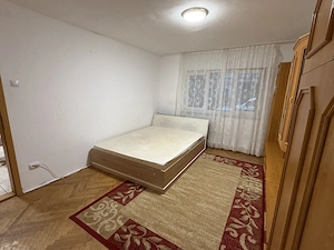 Proprietar, închiriez apartament cu o camera - imagine 3