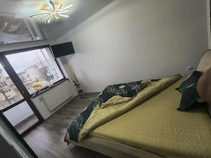 Vand apartament 3 camere  - imagine 3