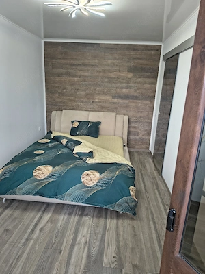 Vand apartament 3 camere  - imagine 7