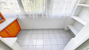 Zona Calea Girocului -  De închiriat apartament cu două camere, cu centrală proprie, la et 2 - imagine 10