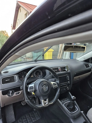 Vand Jetta 2012 - imagine 8