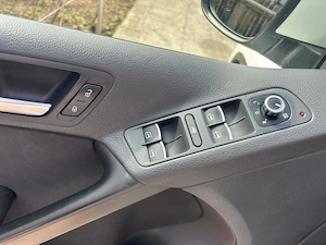 Vând Wolkswagen Tiguan 2011 2.0 TDI   - imagine 8