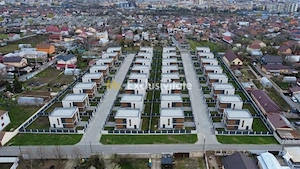 Oportunitate de investitie - Teren Intravilan 13504 mp intre case - imagine 2