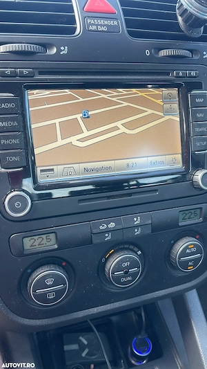 Volkswagen Jetta 1.9 TDI - imagine 2