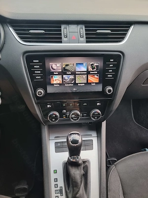 Skoda Octavia 2.0 TDI DSG 2019 - imagine 8
