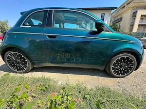 Vand Fiat 500e La Prima 2022, Full Option  - imagine 3