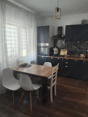 Casa Modernă P+M (2022) în Craiova | 3 Dormitoare, 2 Băi | Mobilată si utilata - imagine 5