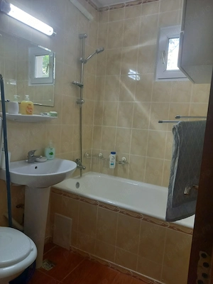 apartament 4 camere - imagine 3
